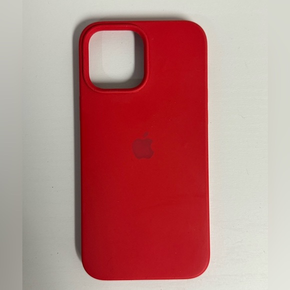 iPhone 13 Pro Max bundle pack of silicone phone cases. - Picture 2 of 5